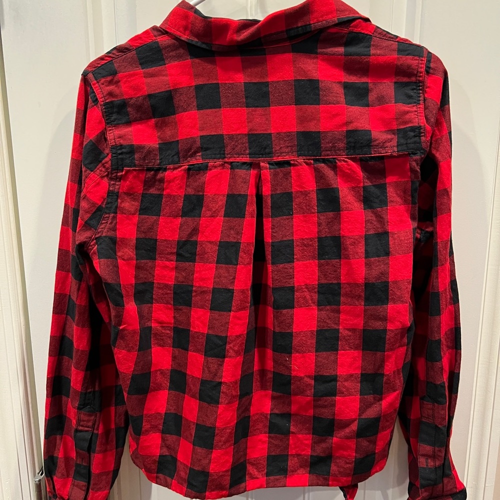 Madewell Red and Black Buffalo Plaid Check Tie Front Shirt Womens Sz Medium - Picture 4 of 6